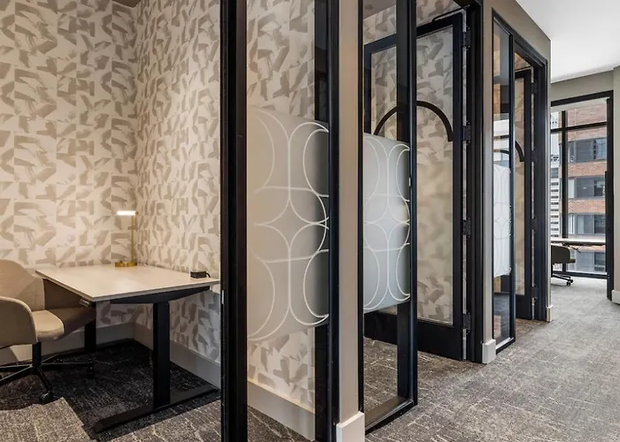 Апартаменты Blueground River North Balcony Pool Nr Pier Chi-1147
