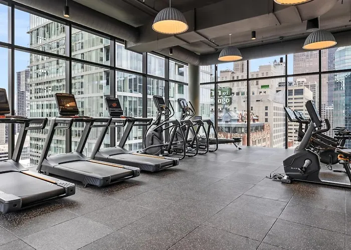 Blueground River North Balcony Pool Nr Pier Chi-1147 Апартаменты *