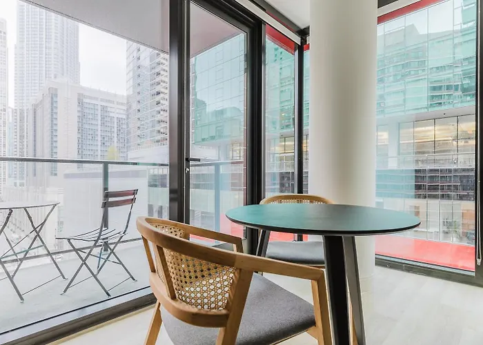 Blueground River North Balcony Pool Nr Pier Chi-1147 *